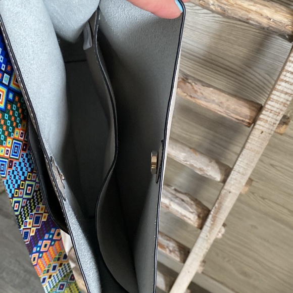 Light Gray Leather Purse with Adjustable Colorful Strap - Picture 6 of 7